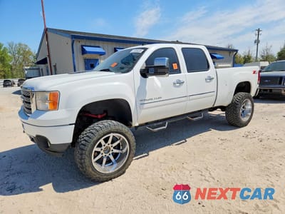 2013 GMC SIERRA K2500 DENALI 1GT125E85DF193176 - główne zdjęcie licytacji z USA - miniatura