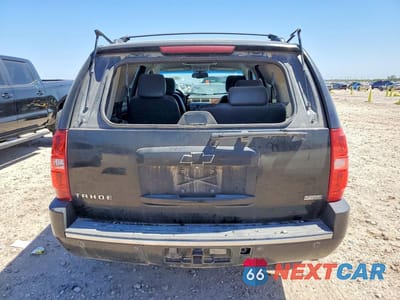 Zdjęcie 6 z 13 samochodu: 2011 CHEVROLET TAHOE C1500 LTZ VIN:1GNSCCE02BR393998 - miniatura