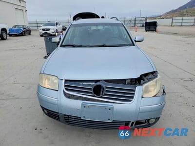 Piąte zdjęcie samochodu w środku: 2002 VOLKSWAGEN PASSAT GLS VIN:WVWVD63B12E418552 - miniatura