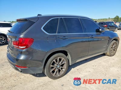 Trzecie zdjęcie samochodu z tyłu: 2017 BMW X5 XDRIVE35I VIN:5UXKR0C39H0V81660 - miniatura