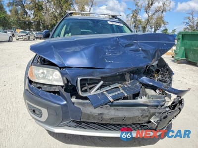 Piąte zdjęcie samochodu w środku: 2010 VOLVO XC70 T6 VIN:YV4992BZXA1081750 - miniatura