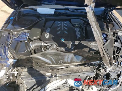 Zdjęcie 11 z 12 samochodu: 2022 BMW M550XI VIN:WBA13BK0XNCJ16197 - miniatura