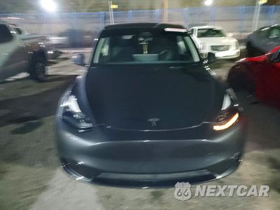 Piąte zdjęcie samochodu w środku: 2025 TESLA MODEL Y VIN:7SAYGDED8SF227753 - miniatura