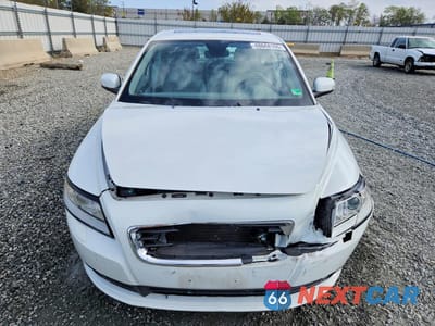 Piąte zdjęcie samochodu w środku: 2010 VOLVO S40 2.4I VIN:YV1382MS2A2491071 - miniatura