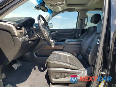 Zdjęcie 7 z 13 samochodu: 2019 GMC YUKON XL DENALI VIN:1GKS1HKJ4KR222473 - miniatura