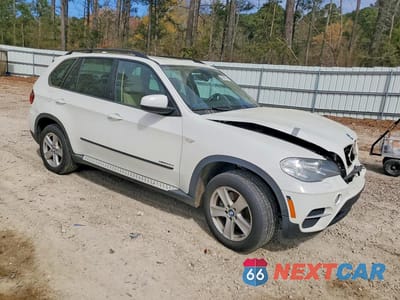 Czwarte zdjęcie samochodu z boku: 2012 BMW X5 XDRIVE35D VIN:5UXZW0C51CL666783 - miniatura