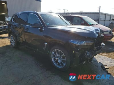 Czwarte zdjęcie samochodu z boku: 2026 BMW X5 XDRIVE40I VIN:5UX23EU01T9044109 - miniatura