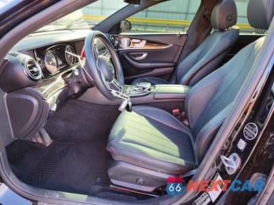 Zdjęcie 7 z 12 samochodu: 2019 MERCEDES-BENZ E 300 VIN:WDDZF4JBXKA659557 - miniatura