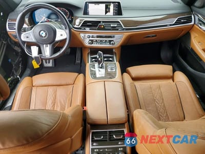 Zdjęcie 8 z 13 samochodu: 2021 BMW 740 XI VIN:WBA7T4C07MCF01450 - miniatura