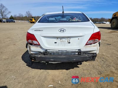 Zdjęcie 6 z 12 samochodu: 2015 HYUNDAI ACCENT GLS VIN:KMHCT4AE5FU892989 - miniatura