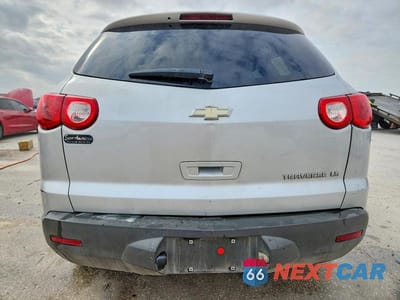 Zdjęcie 6 z 13 samochodu: 2011 CHEVROLET TRAVERSE LS VIN:1GNKRFED0BJ409021 - miniatura