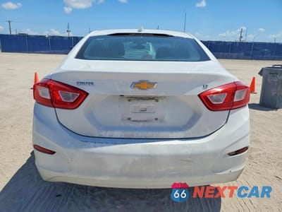 Zdjęcie 6 z 12 samochodu: 2017 CHEVROLET CRUZE LT VIN:1G1BE5SM7H7226443 - miniatura
