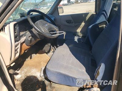 Zdjęcie 7 z 13 samochodu: 1993 FORD RANGER VIN:1FTCR11UXPUA02318 - miniatura