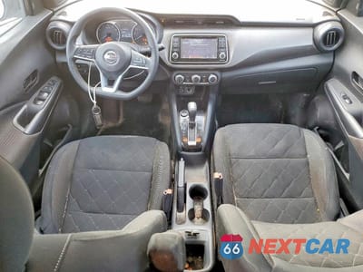 Zdjęcie 8 z 12 samochodu: 2020 NISSAN KICKS S VIN:3N1CP5BV5LL563506 - miniatura