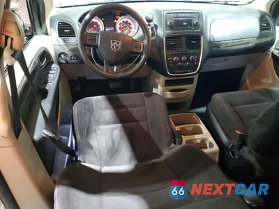 Zdjęcie 8 z 14 samochodu: 2014 DODGE GRAND CARAVAN SE VIN:2C4RDGBG5ER353765 - miniatura