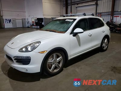2012 PORSCHE CAYENNE S WP1AB2A26CLA48341 - główne zdjęcie licytacji z USA - miniatura
