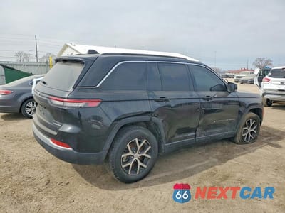 Trzecie zdjęcie samochodu z tyłu: 2025 JEEP GRAND CHEROKEE LIMITED VIN:1C4RJHBG9SC288714 - miniatura