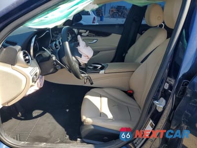 Zdjęcie 7 z 12 samochodu: 2015 MERCEDES-BENZ C 300 4MATIC VIN:55SWF4KBXFU020585 - miniatura