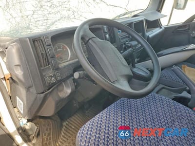 Zdjęcie 8 z 12 samochodu: 2024 ISUZU NPR XD VIN:JALC4W164R7K01930 - miniatura