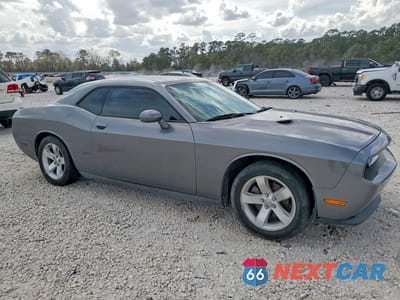 Czwarte zdjęcie samochodu z boku: 2011 DODGE CHALLENGER VIN:2B3CJ4DG7BH581568 - miniatura