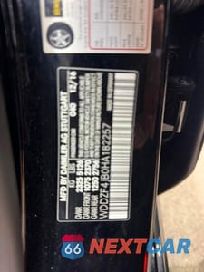 Zdjęcie 10 z 10 samochodu: 2017 MERCEDES-BENZ E 300 VIN:WDDZF4JB0HA182257 - miniatura