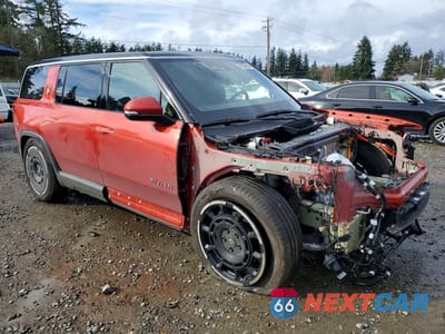 Czwarte zdjęcie samochodu z boku: 2025 RIVIAN R1S ADVENTURE VIN:7PDSGBBA8SN061780 - miniatura