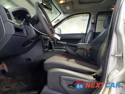 Zdjęcie 7 z 13 samochodu: 2010 JEEP GRAND CHEROKEE LAREDO VIN:1J4PR4GK4AC117352 - miniatura