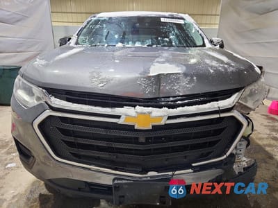 Piąte zdjęcie samochodu w środku: 2019 CHEVROLET TRAVERSE LS VIN:1GNERFKW5KJ211473 - miniatura