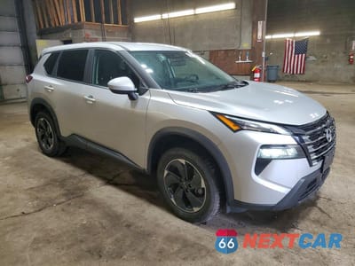 Czwarte zdjęcie samochodu z boku: 2025 NISSAN ROGUE SV VIN:5N1BT3BBXSC802309 - miniatura