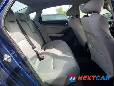 Zdjęcie 10 z 12 samochodu: 2018 HONDA ACCORD LX VIN:1HGCV1F1XJA069313 - miniatura