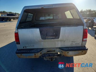 Zdjęcie 6 z 12 samochodu: 2011 NISSAN TITAN SV VIN:1N6AA0EC2BN303207 - miniatura