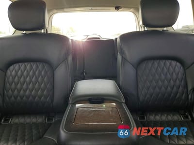 Zdjęcie 10 z 13 samochodu: 2019 INFINITI QX80 LUXE VIN:JN8AZ2NE3K9225378 - miniatura