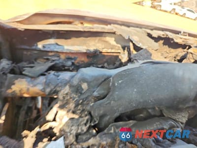 Zdjęcie 9 z 11 samochodu: 2002 FORD F250 SUPER DUTY VIN:1FTNW21F62ED17998 - miniatura