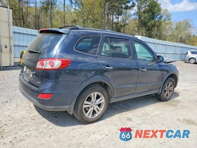 Trzecie zdjęcie samochodu z tyłu: 2012 HYUNDAI SANTA FE LIMITED VIN:5XYZK4AG7CG121045 - miniatura