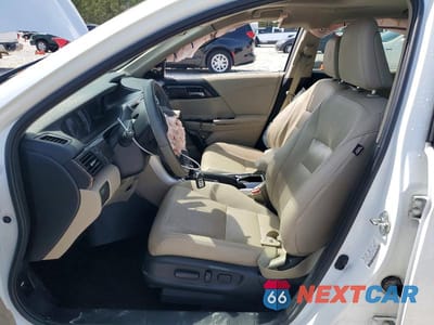 Zdjęcie 7 z 13 samochodu: 2017 HONDA ACCORD EXL VIN:1HGCR2F87HA305241 - miniatura