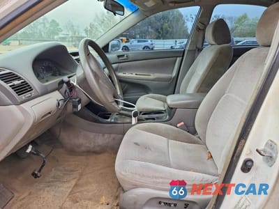 Zdjęcie 7 z 12 samochodu: 2002 TOYOTA CAMRY VIN:4T1BF32K72U019546 - miniatura