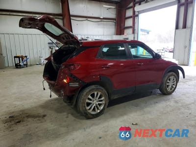 Trzecie zdjęcie samochodu z tyłu: 2021 CHEVROLET TRAILBLAZER LS VIN:KL79MNSLXMB007125 - miniatura