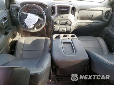 Zdjęcie 8 z 12 samochodu: 2022 CHEVROLET SILVERADO LTD K1500 VIN:1GCUYAED0NZ214307 - miniatura
