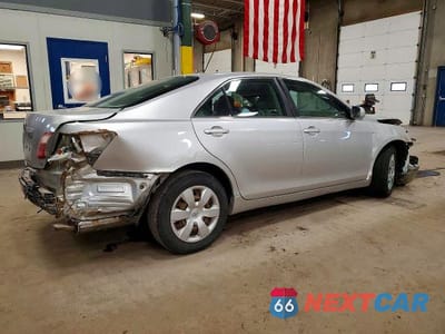 Trzecie zdjęcie samochodu z tyłu: 2008 TOYOTA CAMRY LE VIN:4T4BE46K38R037429 - miniatura