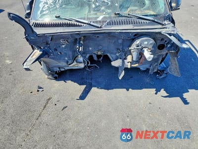 Zdjęcie 11 z 12 samochodu: 2003 CHEVROLET TAHOE K1500 VIN:1GNEK13Z33J200019 - miniatura