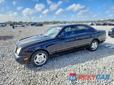 1997 MERCEDES-BENZ E 420 WDBJF72F7VA286183 - główne zdjęcie licytacji z USA - miniatura