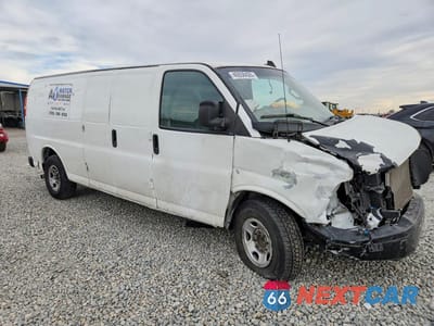 Czwarte zdjęcie samochodu z boku: 2022 CHEVROLET EXPRESS G3500 VIN:1GCZGHF76N1181001 - miniatura