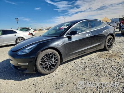 2018 TESLA MODEL 3 5YJ3E1EB1JF113084 - główne zdjęcie licytacji z USA - miniatura