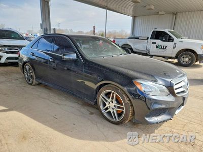 Czwarte zdjęcie samochodu z boku: 2016 MERCEDES-BENZ E 350 4MATIC VIN:WDDHF8JB9GB233377 - miniatura