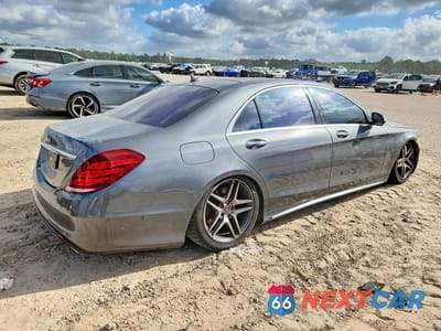 Trzecie zdjęcie samochodu z tyłu: 2017 MERCEDES-BENZ S 550 4MATIC VIN:WDDUG8FB2HA338516 - miniatura