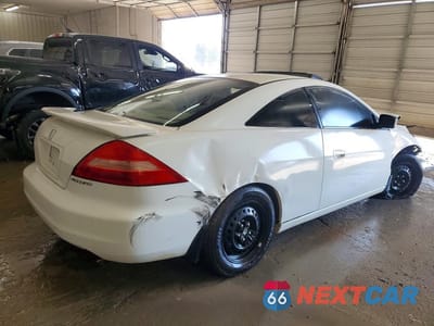 Trzecie zdjęcie samochodu z tyłu: 2003 HONDA ACCORD EX VIN:1HGCM72603A018090 - miniatura