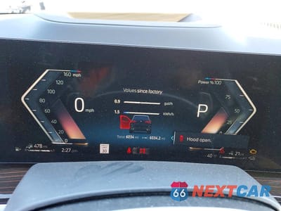 Zdjęcie 9 z 12 samochodu: 2026 BMW X5 XDRIVE50E VIN:5UX43EU03T9212700 - miniatura