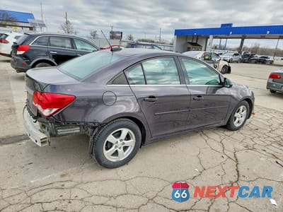 Trzecie zdjęcie samochodu z tyłu: 2016 CHEVROLET CRUZE LIMITED LT VIN:1G1PE5SB7G7165002 - miniatura