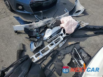 Zdjęcie 13 z 14 samochodu: 2018 MERCEDES-BENZ GLC 300 VIN:WDC0G4JB9JV032785 - miniatura