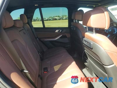 Zdjęcie 10 z 13 samochodu: 2021 BMW X5 XDRIVE40I VIN:5UXCR6C06M9E55259 - miniatura